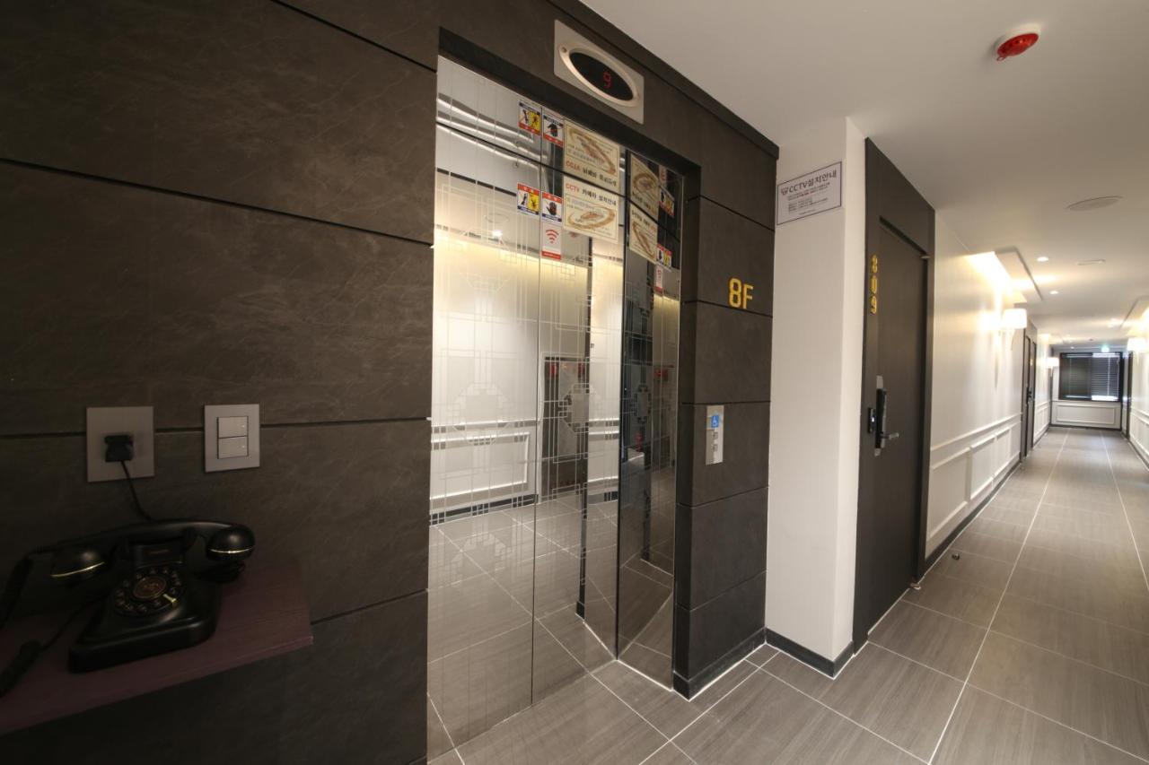 Hotel Stay Gumi Eksteriør billede
